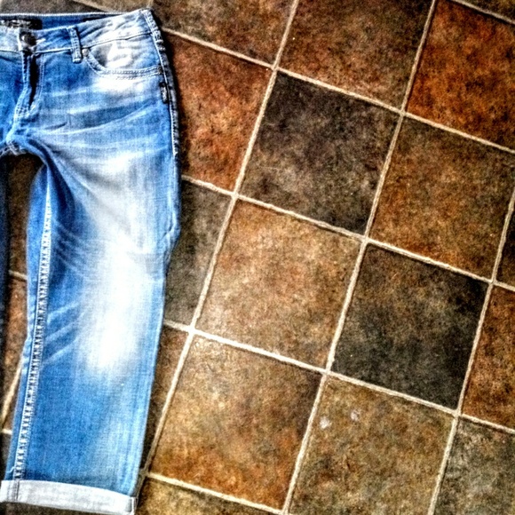 Silver Jeans Size 33X22.5 High Rise Capri NWT - Picture 4 of 8